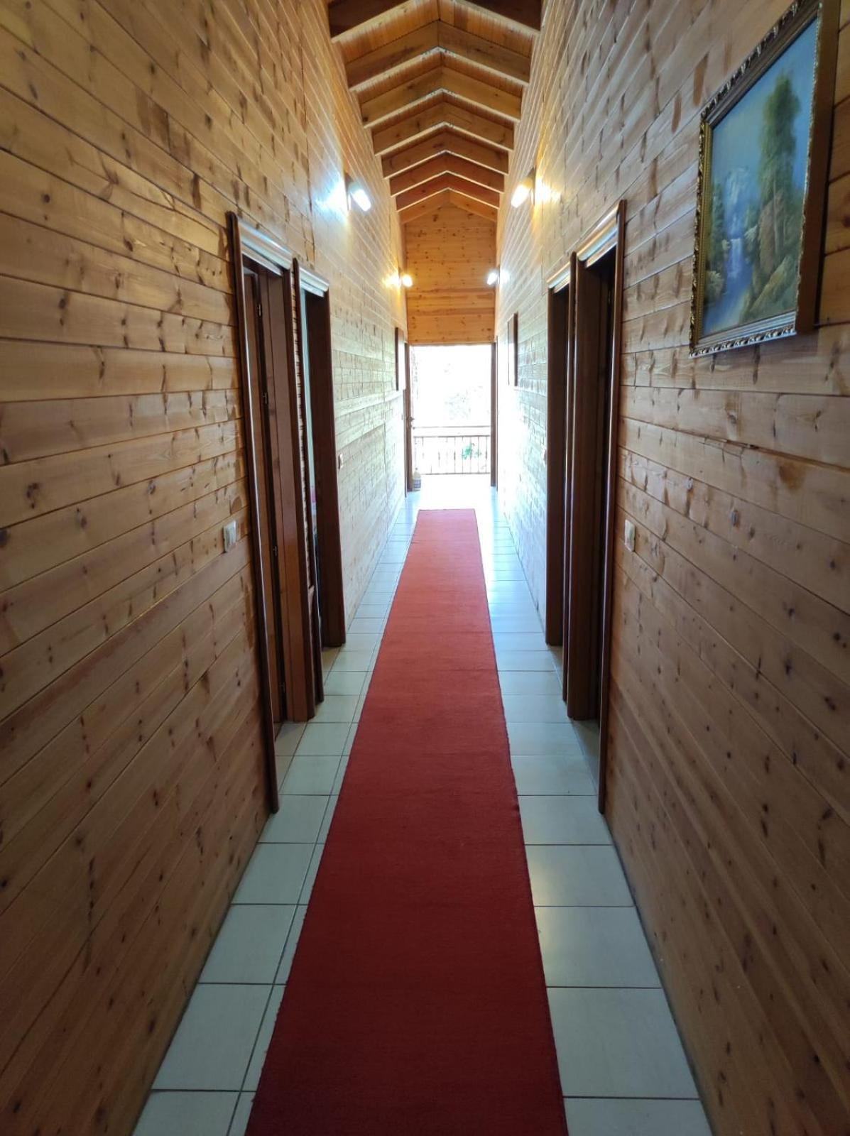 Hotel Toni Llogora Dukat Buitenkant foto